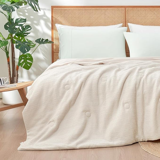 Amélie Home Waffle Cooling Comforter Twin Size, Q-Max 0.45 Reversible Lightweight Cooling Blanket for Hot Sleepers, Breathable Bedding for Night Sweats, 68"x90", Beige