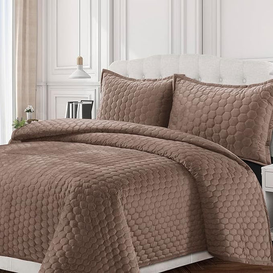 Tribeca Living Lugano Oversized Velvet Quilt Set - All Season, Extra Large, 3 Piece Queen Size Comforter Set with 2 Pillow Shams in Taupe Honeycomb Pattern 260GSM
