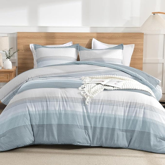 Litanika Comforter Set - Lightweight Quilt Bedding Comforter Sets, Colorblock Stripe Fluffy Bed Set, All Season Down Alternative, Twin/Twin XL Light Blue