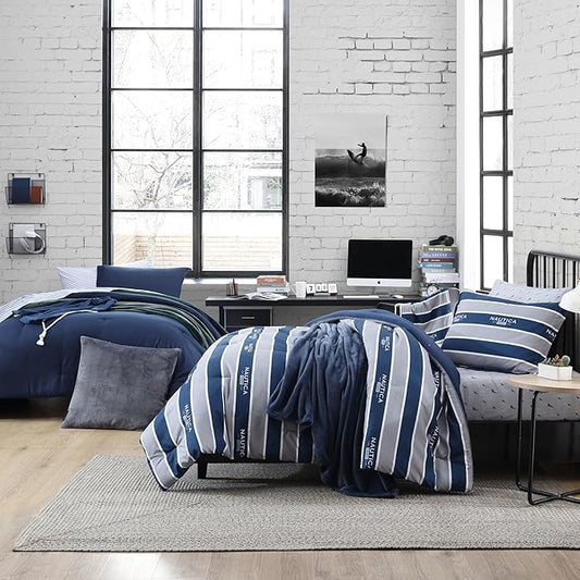 Nautica - Twin/Twin XL Comforter Set, Reversible & Ultra-Soft Bedding, Deep Pockets, 5 Piece Bonus Bed Set with Matching Bed Sheets, Pillowcase, & Tote Bag (Captain's Blue/Green)