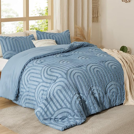 Bedsure Boho Tufted Blue Comforter Set Queen Size, GentleSoft™ 3 Pieces Boho Farmhouse Decor Bedding, Arch Shabby Chic Bedding for All Seasons, 1 Bed Comforter, 2 Pillow Shams, 90x90 Inches
