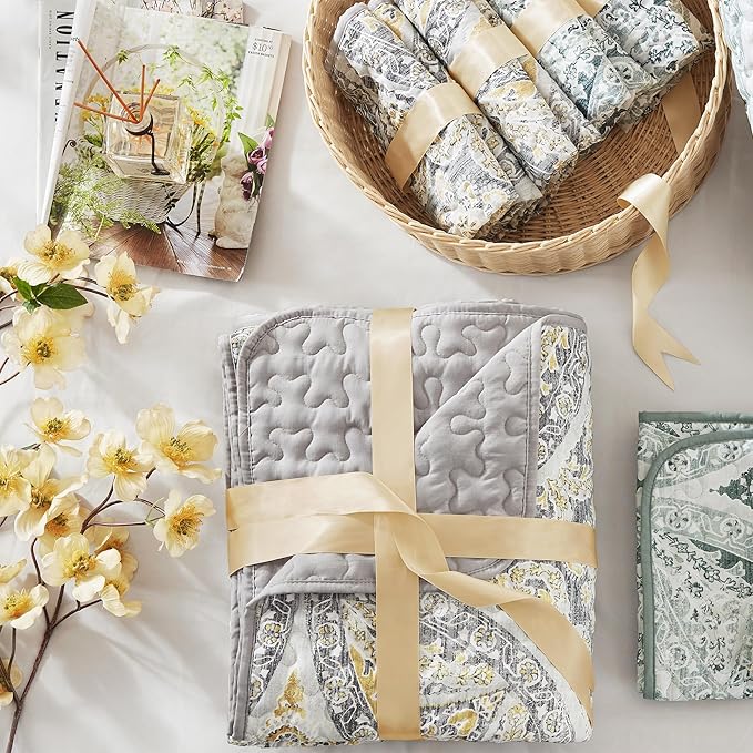 Comfort Spaces Boho Quilt Set King Reversible Vermicelli Quilting King Size Bed, All Season, Lightweight, Coverlet Winter Layer Bedding, Shams, Gloria, King Grey/Yellow 3 Piece