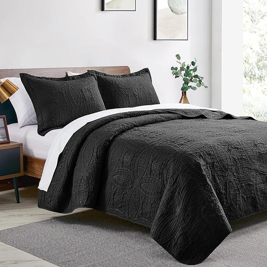 Love's cabin Oversized King Size Quilt Bedding Set Black Bedspreads - Oversized King Lightweight Bedspread Comforter - Coin Pattern Coverlet for All Season - 3 Pieces (1 Quilt, 2 Pillow Shams)