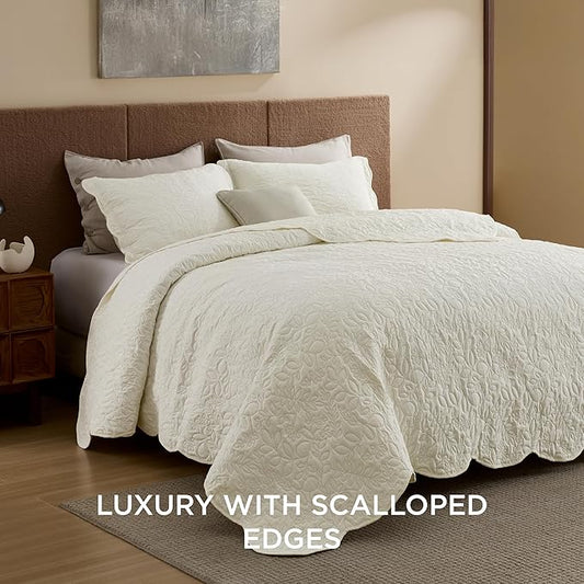 Bedsure Quilt King Size - Ultra Soft Pre-Washed Cloud-Like Bedding, All-Season Lightweight Comforter for Country Bedroom, Leaf Design Coverlet in Cream Yellow, 106 x 96 Inches | Stitch-Free Quilting, Ultra Soft, Lightweight, Machine Washable, Pet-Friendly