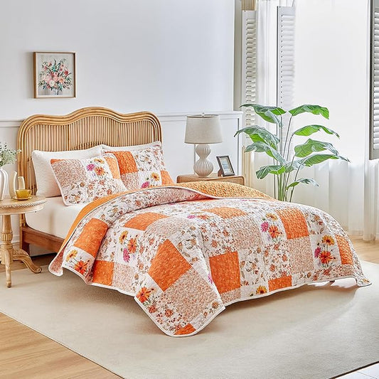 Joyreap 2 Pieces Floral Patchwork Quilt Set Twin, Orange n White Flowers Design, Smooth Soft Microfiber Quilt, Bedspread Bed Cover for All Season- 68x86 inches