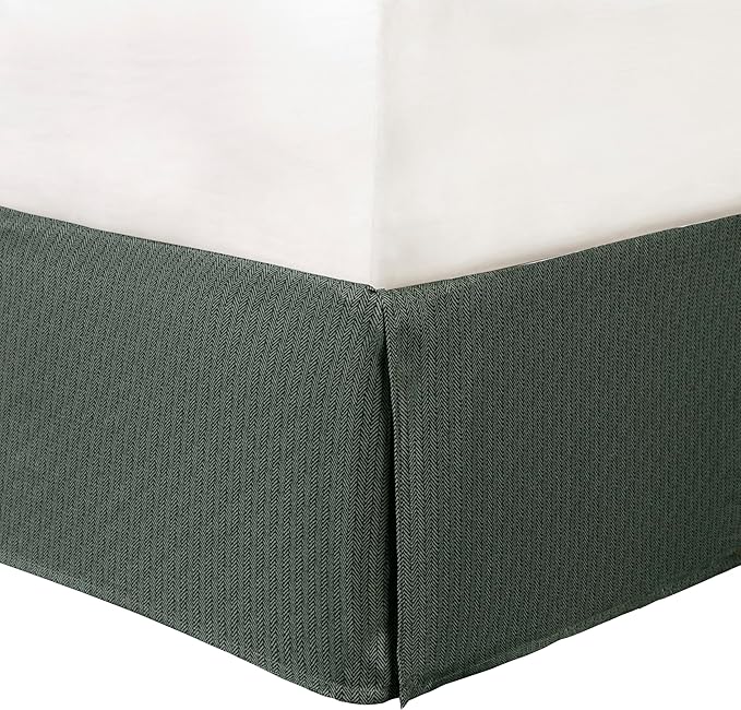 Madison Park Ridge Comforter Set - Cabin Lodge Plaid Herringbone Design, All Season Down Alternative Cozy Bedding with Matching Bedskirt, Shams, Decorative Pillow, Grey Cal King(104"x92") 7 Piece