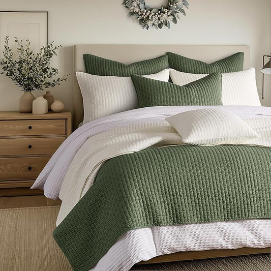 Levtex Home Cross Stitch Reversible King/Cal King Quilt Set (106x92in) and 2 Pillow Shams (36x20in) - Stitch Texture - Forest Green - Cotton King Size Quilt Bedding Set - Lightweight Soft Pre-Washed