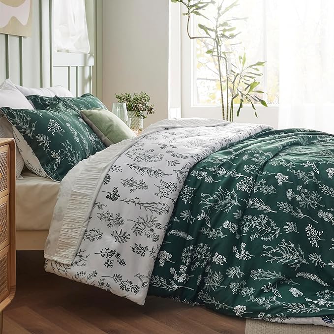 Bedsure Duvet Cover King Size - Reversible Emerald Green King Duvet Cover Set with Zipper Closure, 3 Pieces Floral Patterned Bedding Set with 8 Corner Ties and 2 Pillow Shams