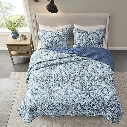 Comfort Spaces Reversible Quilt Set-Vermicelli Stitching Design All Season, Lightweight, Coverlet Bedspread Bedding, Matching Shams, Full/Queen (90 in x 90 in), Gloria Damask Aqua 3 Piece