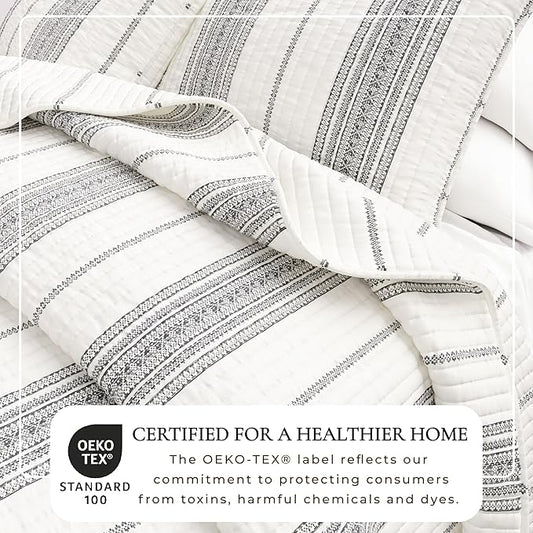 Great Bay Home Striped Quilt Set - 3-Piece Full/Queen Size Farmhouse Bedding Set - Lightweight, All-Season, Reversible Bedspread (White/Grey)