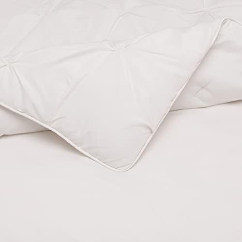Amazon Basics All-Season Down-Alternative 3-Piece Comforter Bedding Set, Warm Soft Lightweight Microfiber, Pinch Pleat Design with Piped Edges, King, Cream