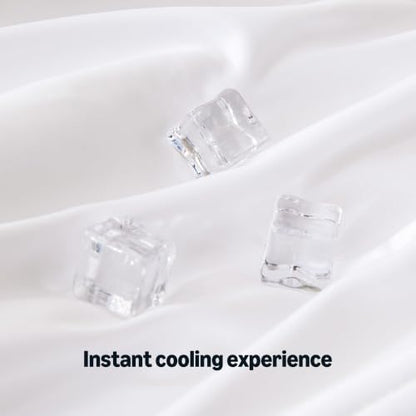 Amazon Basics Cooling Comforter, Temperature Regulating Blanket for Hot Sleepers, Summer & All Season Bedding, Lightweight, 68"x90", Twin, White