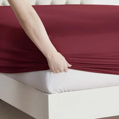 Clara Clark Queen Sheets, 6 Piece Set - Hotel Luxury Sheets for Queen Size Bed, Super Soft Bedding Set, Burgundy Red