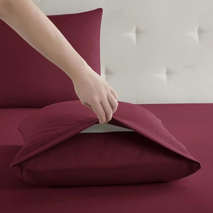 Clara Clark Queen Sheets, 6 Piece Set - Hotel Luxury Sheets for Queen Size Bed, Super Soft Bedding Set, Burgundy Red