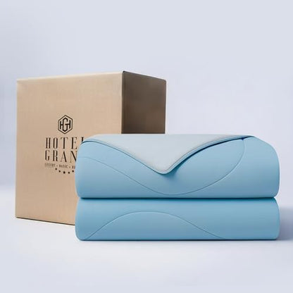 Hotel Grand Cooling Comforter for Hot Sleepers, Cooling Blankets Full/Queen Size, Q-Max>0.4, Breathable and Soft, Lightweight Blankets for Summer (Blue, 90"x90", Packed with Cooling Pillowcase)