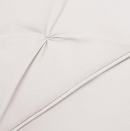 Amazon Basics All-Season Down-Alternative 3-Piece Comforter Bedding Set, Warm Soft Lightweight Microfiber, Pinch Pleat Design with Piped Edges, King, Cream