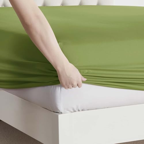 Clara Clark RV Queen Sheets, 6 Piece RV Sheets Set - Hotel Luxury Sheets for RV Bunks, Super Soft Bedding Set, Short Queen,Calla Green