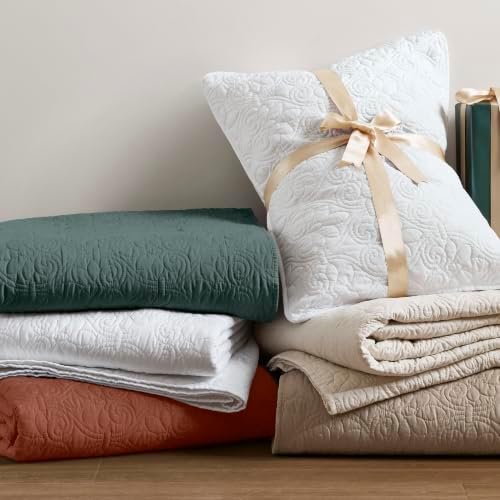 Madison Park King Quilt Bedding Set, Cottage-Inspired Damask, 3PC