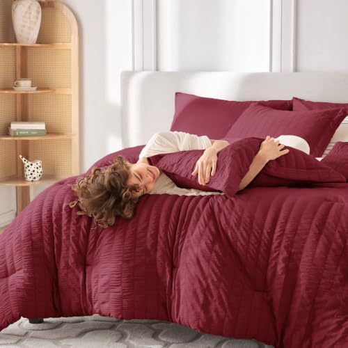 MUXHOMO 7 Pieces King Comforter Set, Seersucker Bed in a Bag King Size, All Season Luxury Bedding Set with Comforter, Flat Sheet, Fitted Sheet, Pillowcases & Shams, Burgundy