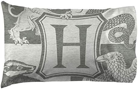 Jay Franco Harry Potter Spellbound 4 Piece Twin Bed Set - Includes Reversible Comforter & Sheet Set - Bedding Features Hogwarts Logo - Super Soft Polyester - (Official Harry Potter Product)