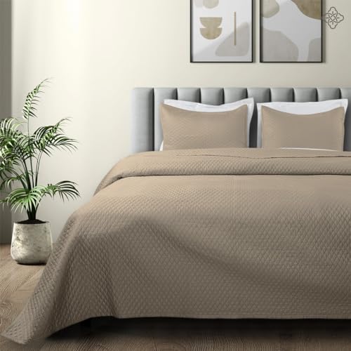 BIOWEAVES 100% Organic Cotton Quilt King Size - Diamond Stitched Quilted bedspreads - All Season Oversized Coverlet Set - GOTS Certified Bedding Set | 1 Quilt & 2 Pillow Shams