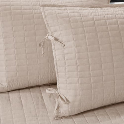 Comfort Spaces Daybed Cover - Luxe Double Sided-Quilting, All Season Cozy Bedding with Bedskirt, Matching Shams, Kienna Blush 75"x39" 5 Piece