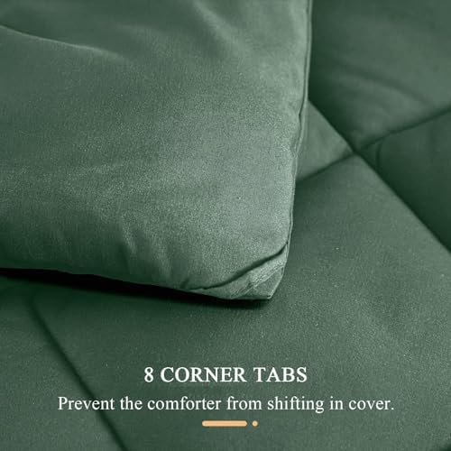 132x120 Alaskan King Comforter, Extra Large King Size Comforter Oversized, All Season Soft Lightweight Quilt Down Alternative Duvet Insert with 8 Corner Tabs(120x132, Emerald Green)