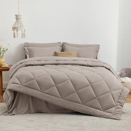 Love's cabin Oversized Queen Comforter Set, 7 Pieces Bed in a Bag, All Season Bedding Sets with 1 Comforter, 1 Flat Sheet, 1 Fitted Sheet, 2 Pillowcase and 2 Pillow Sham, Burlwood