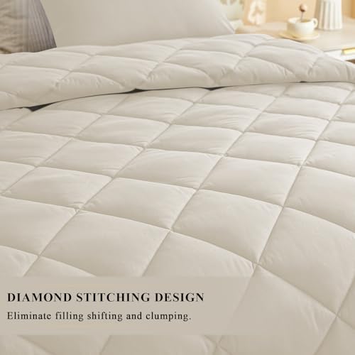 132x120 Alaskan King Comforter, Extra Large King Size Comforter Oversized, All Season Soft Lightweight Quilt Down Alternative Duvet Insert with 8 Corner Tabs(120x132, Beige)
