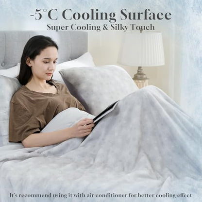 CHOSHOME Cooling Comforter Cooling Blanket, Q-Max 0.45 Cool Sleeping Summer Blanket for Hot Sleeper Night Sweats, Super King 96" x 120", Light Grey