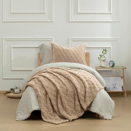 HIG 4pc 2-in-1 Twin-XL Comforter Set with Detachable Fluffy Blanket, Camel