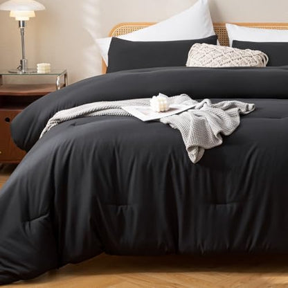 ROSGONIA Alaskan King Comforter, Black, 136x120 Soft Bedding Blanket Quilt