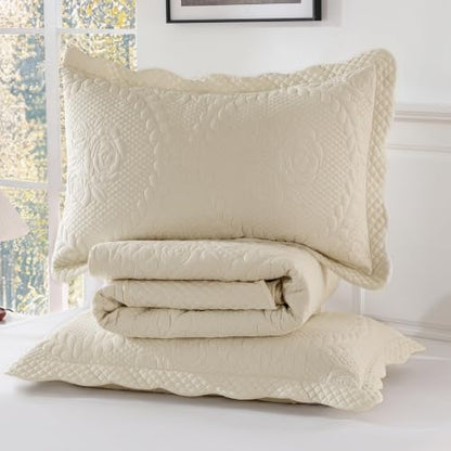 EVENHUG Oversized King Bedspreads California King Quilt Set with Pillow Shams Extra Wide Large King Size Quilts Lightweight Coverlet Bedding Sets Cream 120"x120"