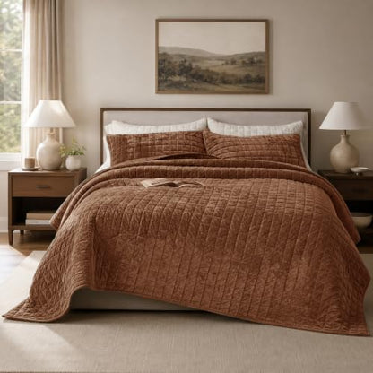 Quilt Set Oversized King Size 120x120 Luxurious Velvet Bedding Sets with 2 Pillow Shams 20x36 3 Pieces Ultra Soft Quilted Bedspread Coverlet Comforter for All Season,Caramel