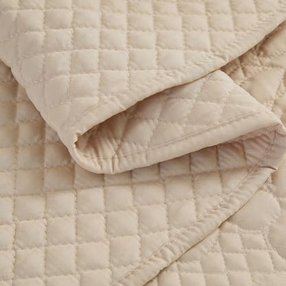 EVENHUG Oversized King Bedspreads California King Quilt Set with Pillow Shams Extra Wide Large King Size Quilts Lightweight Coverlet Bedding Sets Beige 120"x120"