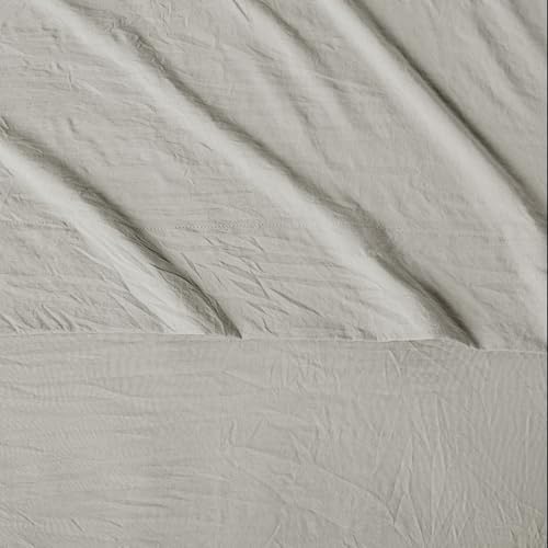Amazon Basics Twin XL Bed Sheet, 3-Piece Bedding Set, Double Brushed Microfiber, Ultra Soft, Easy Care, Grey