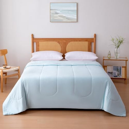 Amazon Basics Cooling Comforter, Temperature Regulating Blanket for Hot Sleepers, Summer & All Season Bedding, Lightweight, 90"x90", Queen, Blue