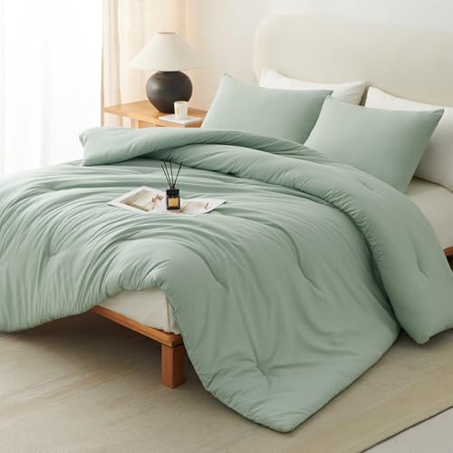 CozyLux Oversized King Comforter Set, 3 Pieces Sage Green Quilted Bedding