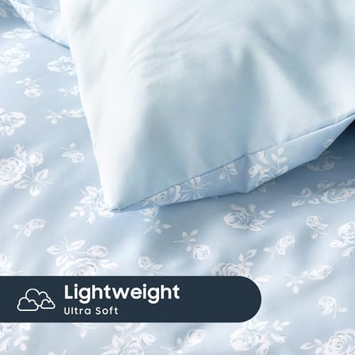 Wake In Cloud - Floral Comforter Set with Sheets, Coquette Cottagecore Aesthetic Flower Shabby Chic Pattern for Women Teen Girls, 7 Pieces Bed in a Bag, Light Blue, Full Size