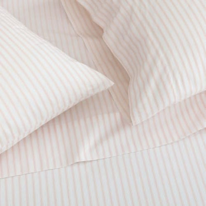Martha Stewart - Full Size Sheet Set with Fitted Sheet & Pillowcases