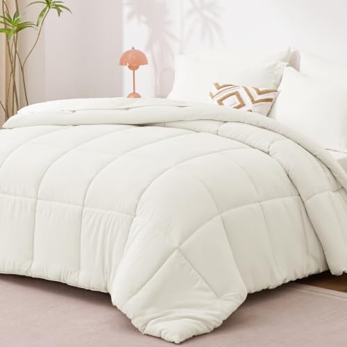 Love's cabin Plaid King Comforter Set, Ivory