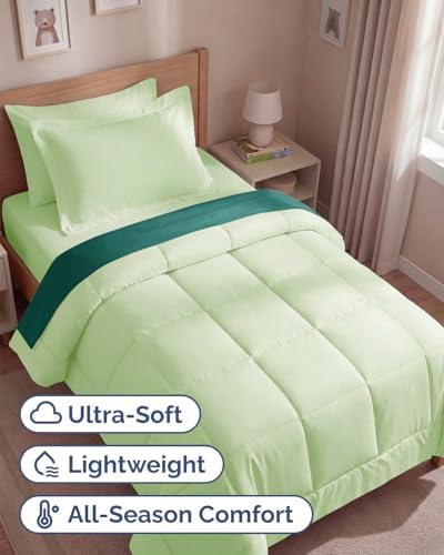 Twin Comforter Set - 5 Piece Reversible Bed in a Bag - Light Sage/Emerald