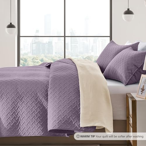 FLYMME Quilts King Size,Lightweight Grayish Purple Bedspreads,Basket Weave Pattern,Ultra Soft Microfiber Bed Coverlet 3 Pieces for All-Seasons (1 Quilt,2 Pillow Shams)