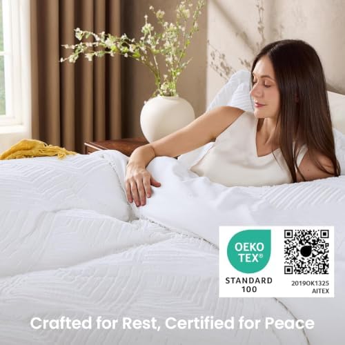 JOLLYVOGUE Duvet Cover King, 3-Piece, Ultra Soft Pre-Washed Microfiber