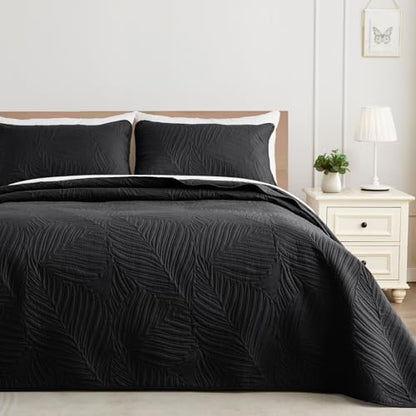 Exclusivo Mezcla Lightweight Full Queen Quilt Bedding Set, Soft Microfiber