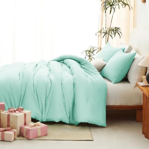 CozyLux Queen Comforter Set, 3 Pieces Down Alternative Bedding, Mint Green