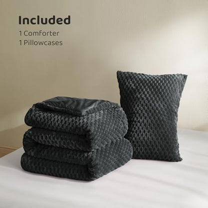 Petrichor Fluffy Twin Comforter Set - Ultra-Soft Black Flannel Thick Comforter for Queen Bed, Luxury Warm Bedding Set for Winter & Fall, Cozy Fuzzy Bed Set 2 Pieces (1 Comforter & 1 Pillowcase)