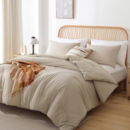 ROSGONIA Oversized King Comforter, Light Khaki, 120x98 Soft Bedding Quilt
