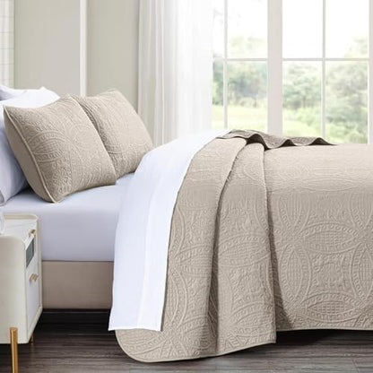 akkialla Taupe Twin Quilt Set, Ultrasonic Lightweight Bedspread Coverlet for Modern Minimalist Bedroom, Soft Microfiber Coin Pattern Bedding, 2-Piece (1 Quilt, 1 Pillow Sham)