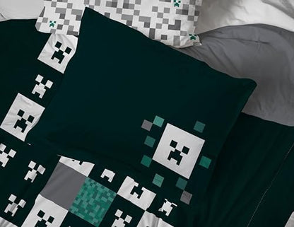 Minecraft Creeper Queen Comforter Set 7 Piece Video Game Bedding, Green